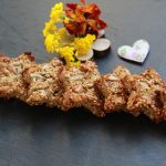 Sesamstangen mit herzhaftem Skyr Dip